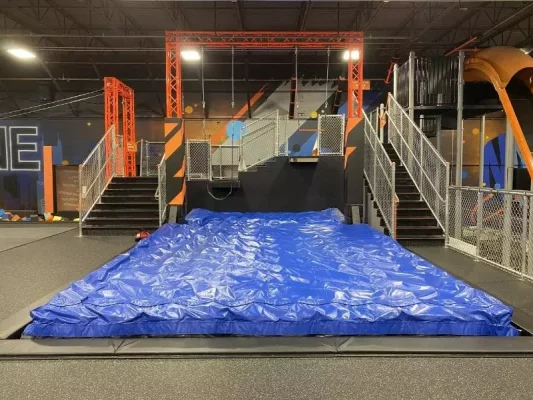 i2k airpad - custom inflatable trampoline parks
