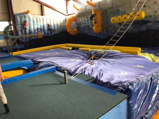i2k airpad - inflatable trampoline park pad gallery 1