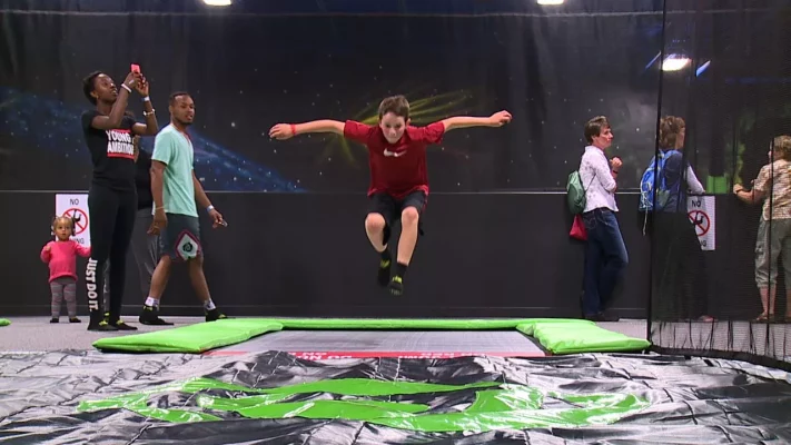 i2k airpad - custom inflatable trampoline 6